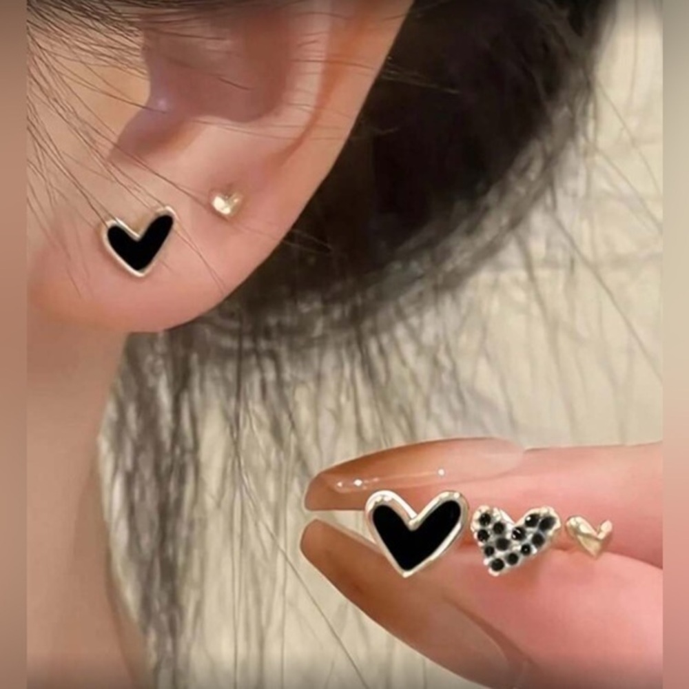 ✨NEW Elegant Black Heart Earrings